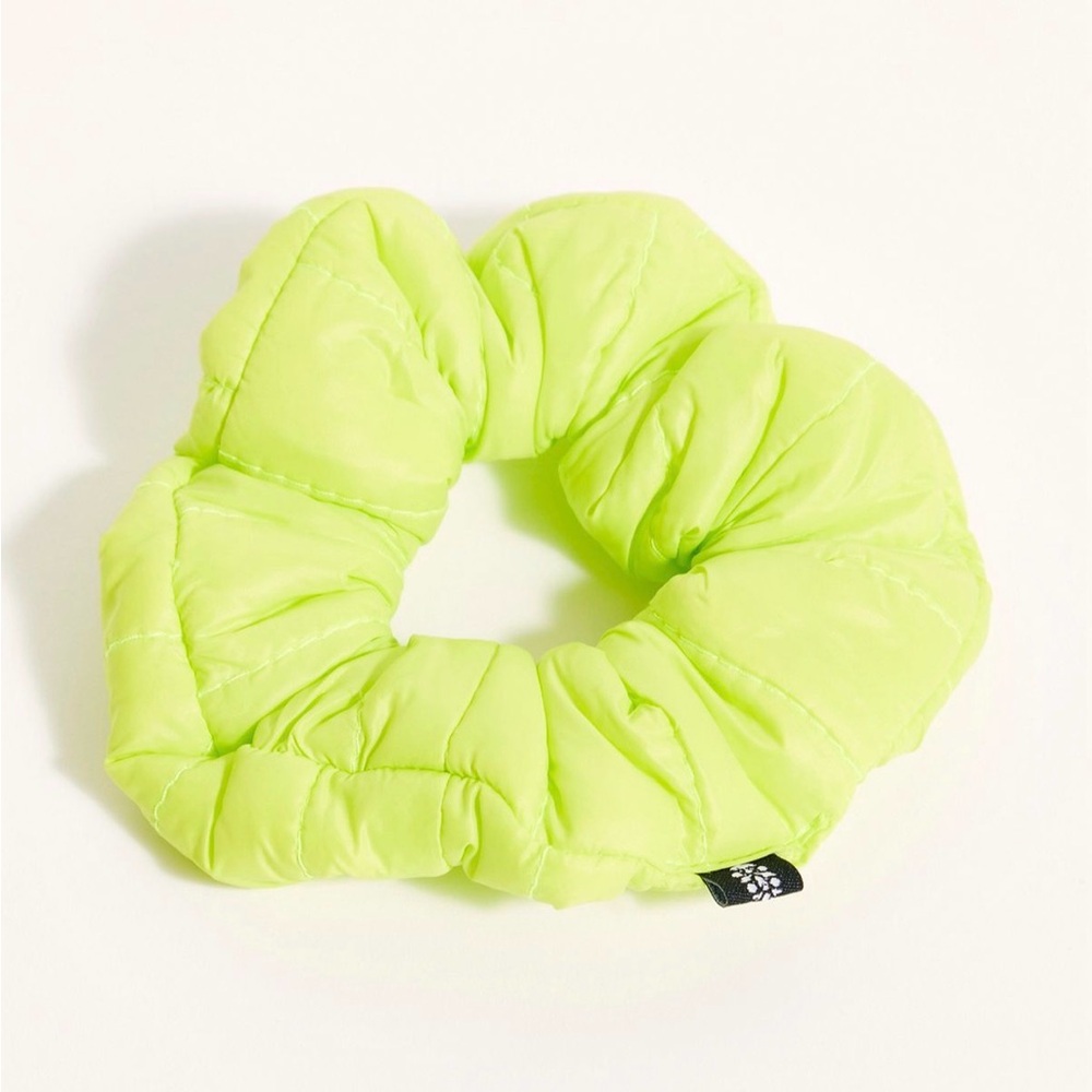 NWT FP Movement Sports Puffer Scrunchie - Neon Green